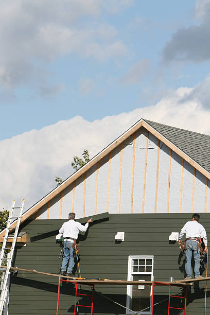 Best Vinyl Siding Installation  in Bloomer, WI